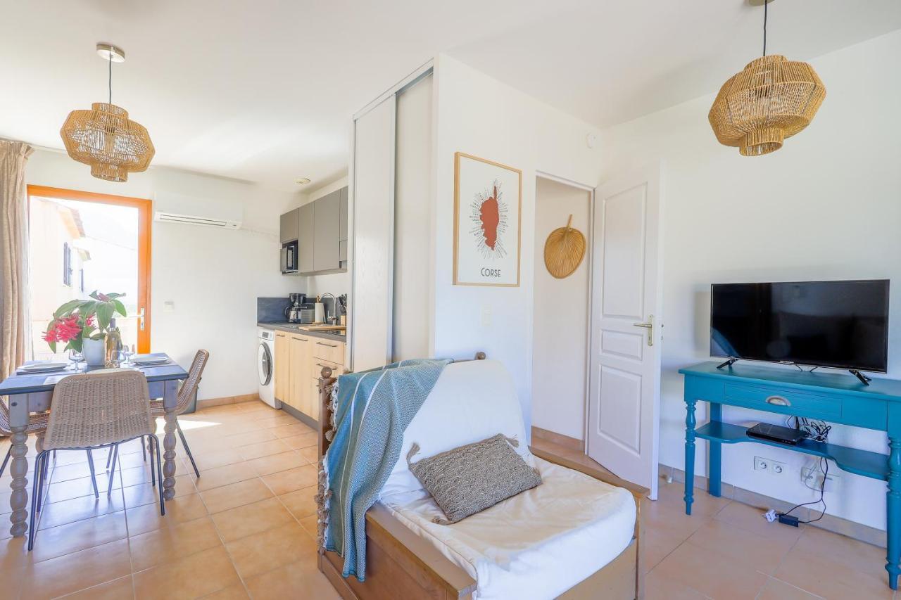 Capra Scorsa - Appt Vue Mer Et Piscine Partagee Belgodère Dış mekan fotoğraf