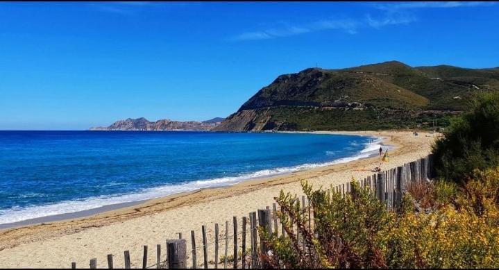 Capra Scorsa - Appt Vue Mer Et Piscine Partagee Belgodère Dış mekan fotoğraf
